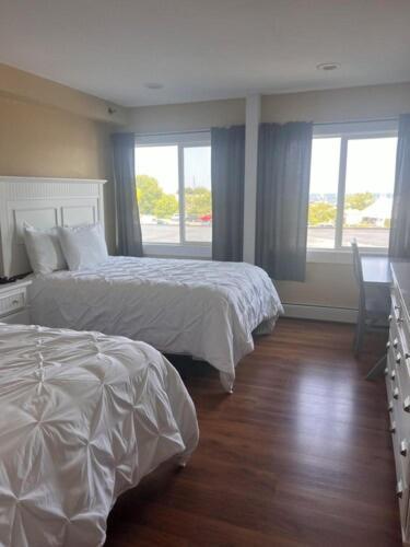Trade Winds On The Bay Aparthotel Rockland Buitenkant foto