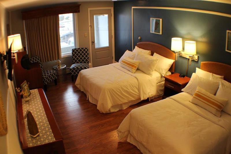 Trade Winds On The Bay Aparthotel Rockland Buitenkant foto